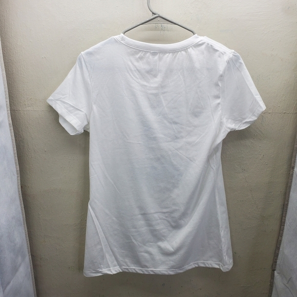 Merry Mama Christmas Short Sleeve T Shirt Women's Size Large NEW White - Picture 4 of 4